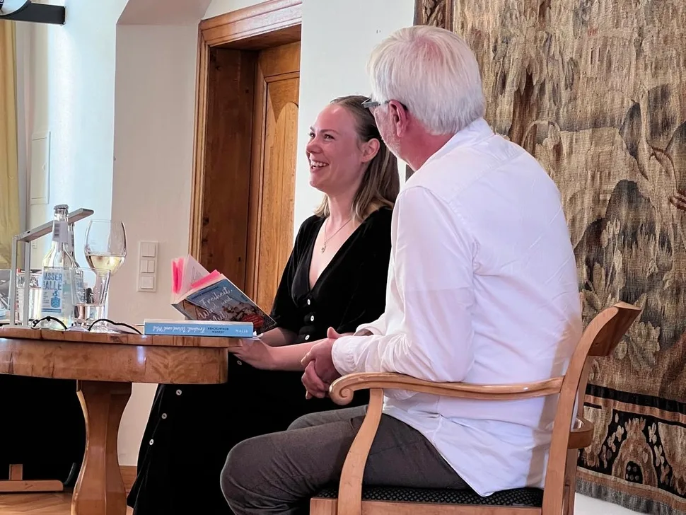 Jessica Benjatschek bei Lesung in Agathenburg