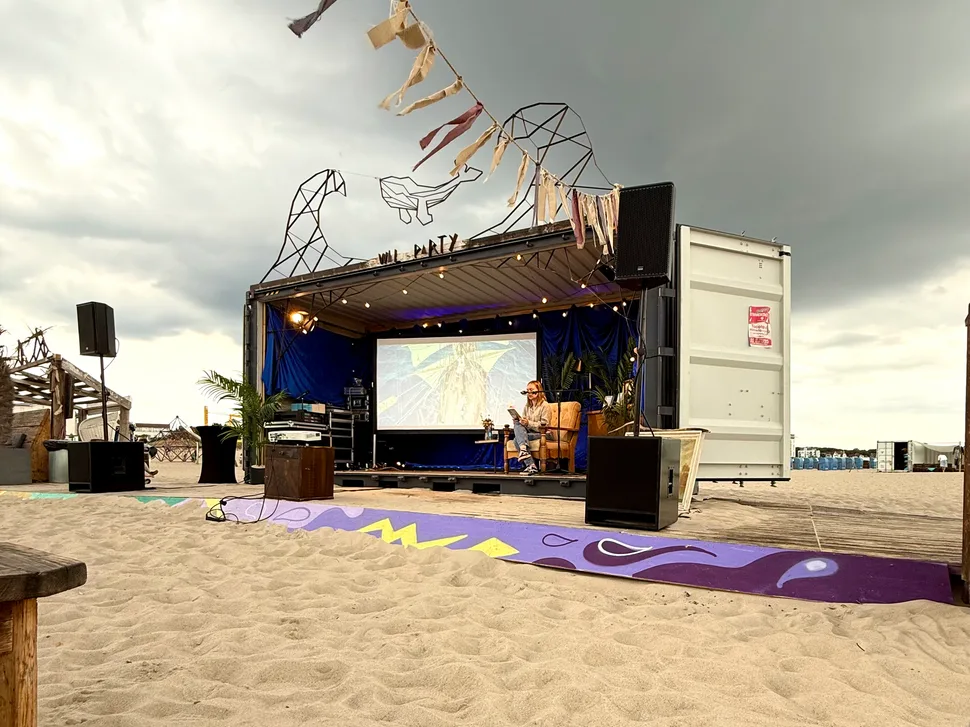 Jessica Benjatschek – Lesung auf der Warnemünder Woche